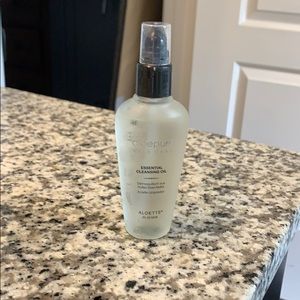 Aloette essential cleaning oil